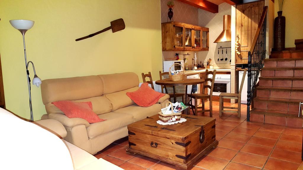 Madre Terra Casa de hóspedes La Puebla de la Sierra Exterior foto